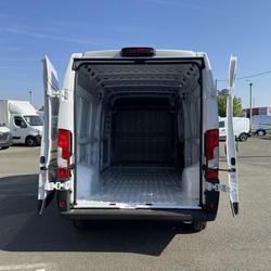 Peugeot Boxer 180CH BVA 3T5 L3H2 2.2 HDI Arnage