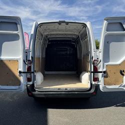 Renault Master Confort F3300 L2H2 2.3 Blue dCi - 135  III FOURGON Fourgon L2H2 Traction PHASE 3 Arnage