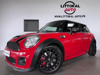 Mini Hatch - 1.6i - 211 John Cooper Works - 9 990 €