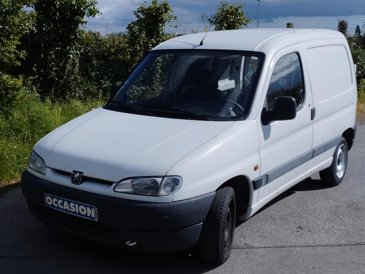Peugeot Partner  - 4 788 €