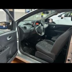Renault Twingo 2 1.2 LEV 16v 75ch Rip Curl BVR eco&sup2; Les Sables-d'Olonne