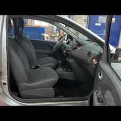 Renault Twingo 2 1.2 LEV 16v 75ch Rip Curl BVR eco&sup2; Les Sables-d'Olonne