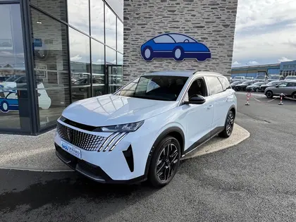 Peugeot 5008 - HYBRID 145CH ALLURE E-DCS6 - 29 990 €