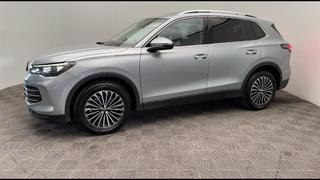 Volkswagen Tiguan  - photo 1