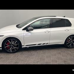 Volkswagen Golf 8 2,0 TSI GTI Clubsport DSG7 + Garantie 5 Ans ou 100000 KLMS + TOIT OUVRANT occasion - Beauvais - photo 2/39