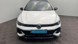 Volkswagen Golf 8  - photo 2