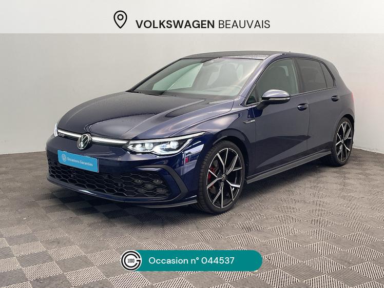Volkswagen Golf 8  - 29 990 €