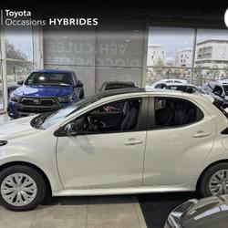 Toyota Yaris 116h Dynamic Business 5p + Programme Beyond Zero Academy MY22 Lattes