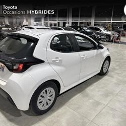 Toyota Yaris 116h Dynamic Business 5p + Programme Beyond Zero Academy MY22 Lattes