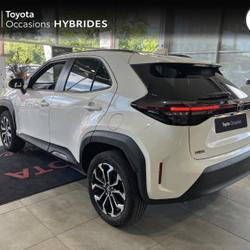 Toyota Yaris Cross 130h Design Pack Cargo Lattes