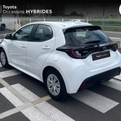 Toyota Yaris 116h Dynamic 5p MC24 Lattes