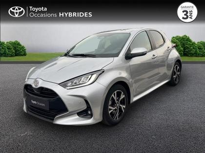 Toyota Yaris - 116h Design 5p Pack Confort - 20 990 €