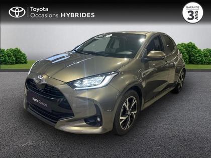 Toyota Yaris - 116h Design 5p Pack Confort - 21 990 €