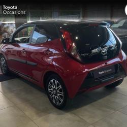 Toyota Aygo 1.0 VVT-i 72ch x-clusiv 5p MY20 occasion - Lattes - photo 2/25