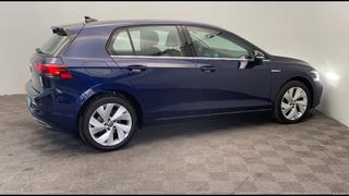 Volkswagen Golf 8  - photo 4