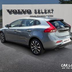 Volvo V40 V40 D2 AdBlue 120 ch Signature Edition Cesson-S&eacute;vign&eacute;