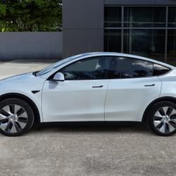 Tesla Model Y Electric 300 75kwh Standard-range Bva Ch&eacute;mery