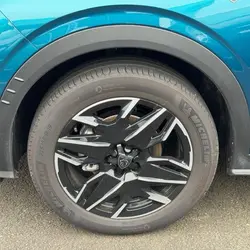 Peugeot 3008 1.2 HYBRID 145CH GT E-DCS6 M&eacute;rignac