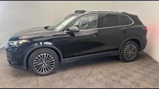 Volkswagen Tiguan  - photo 1