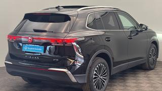 Volkswagen Tiguan  - photo 3