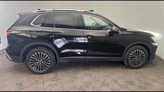 Volkswagen Tiguan  - photo 4