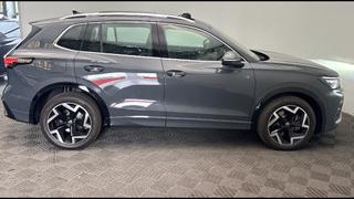 Volkswagen Tiguan  - photo 4