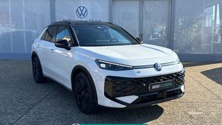 Volkswagen T-Roc  - photo 0