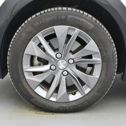 Peugeot e-208 50 kWh 136ch Allure +CAMERA Montendre