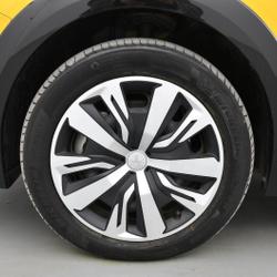 Peugeot 208 50 kWh 136ch Active occasion - Montendre - photo 3/36