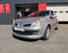 Renault Clio 3 Divatte-sur-Loire
