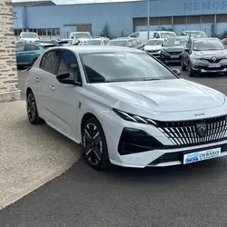 Peugeot 308 III Phase 1 1.5 BLUEHDI 130CH SS GT EXCLUSIVE EAT8 Saint-Saturnin
