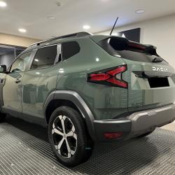 Dacia Duster 1.6 HYBRID 140 JOURNEY 4X2 - PACK HIVER+ROUE SECOURS Montaigu-Vend&eacute;e