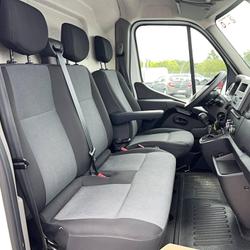 Renault Master MASTER FGN TRAC F3500 L2H2 BLUE DCI 135 CONFORT Saintes