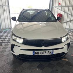 Opel Grandland Grandland Hybrid 225 ch BVA8 Elegance Business Saintes
