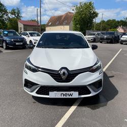 Renault Clio 5 Clio E-Tech hybride 145 RS Line Saint-Sulpice-sur-Risle