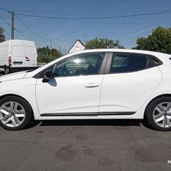 Renault Clio 5 Clio E-Tech full hybrid 145 Evolution Saint-Sulpice-sur-Risle
