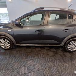 Dacia Sandero TCe 90 - 22 Stepway Confort occasion - Saint-Sulpice-sur-Risle - photo 2/29