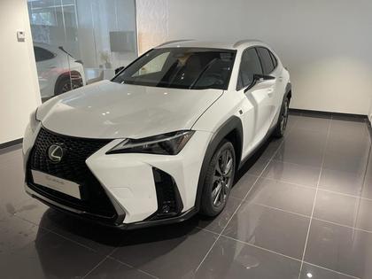 Lexus UX - 300h F SPORT Design 4WD - 39 900 €