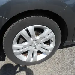 Peugeot 5008 1.6 E-HDI112 FAP ALLURE BMP6 7PL Divatte-sur-Loire