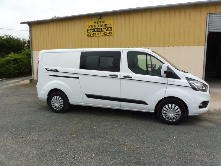 Ford Transit Custom  - 28 560 €