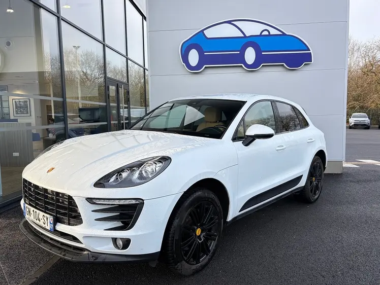 Porsche Macan  - 38 990 €