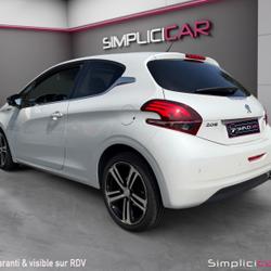 Peugeot 208 1.6 BlueHDi 120ch GT Line S&S 3p Saint-Martin-de-Fontenay