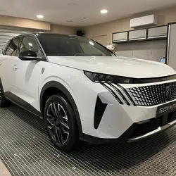 Peugeot 3008 1.2 HYBRID 145 GT E-DCS6 Montaigu-Vend&eacute;e