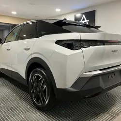 Peugeot 3008 1.2 HYBRID 145 GT E-DCS6 Montaigu-Vend&eacute;e