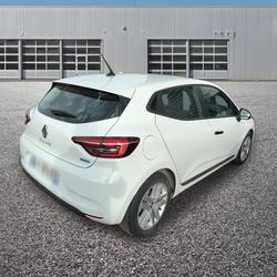 Renault Clio 5 Business E-Tech hybride 140 -21N Ploun&eacute;vez-Quintin