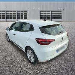 Renault Clio 5 Business E-Tech hybride 140 -21N Ploun&eacute;vez-Quintin