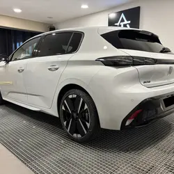 Peugeot 308 III Phase 1 1.5 BLUEHDI 130 S&S GT EXCLUSIVE EAT8 Montaigu-Vend&eacute;e