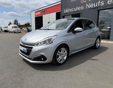 Peugeot 208 Saint-Georges-des-Groseillers
