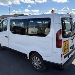 Renault Trafic combi L1 2.0 dCi 120ch S&amp;S Zen 8 places Auch