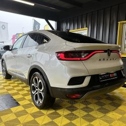 Renault Arkana 1.6 E-TECH 145CH INTENS -21B Qu&eacute;ven
